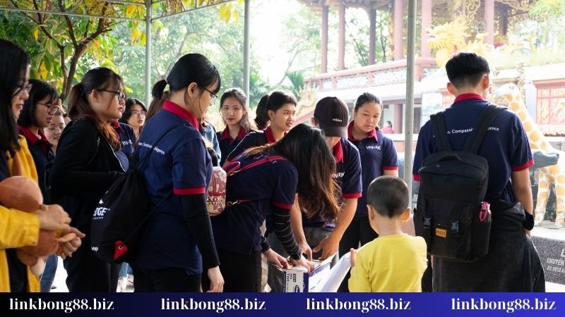 Vòng tay nhân ái - Chiến dịch ý nghĩa, mang tính nhân ái 2 Khu vực diễn ra các chiến dịch vòng tay nhân ái